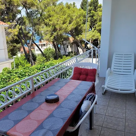 Apartament With A Parking Space Sutivan, Brac - 5629