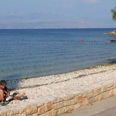 With A Parking Space Sutivan, Brac - 5629 *
