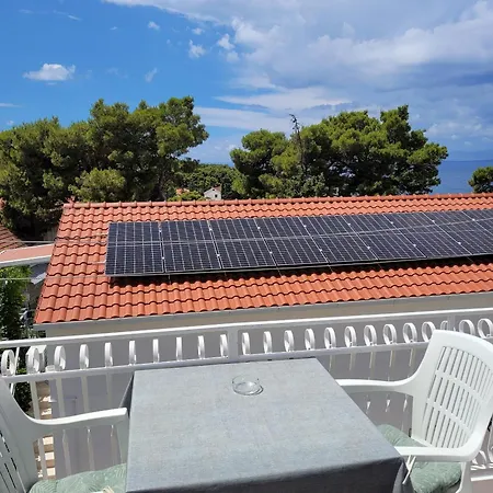 With Parking Space Sutivan, Brac - 5629 * 苏提万