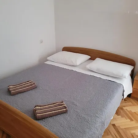 With A Parking Space Sutivan, Brac - 5629 Apartamento *